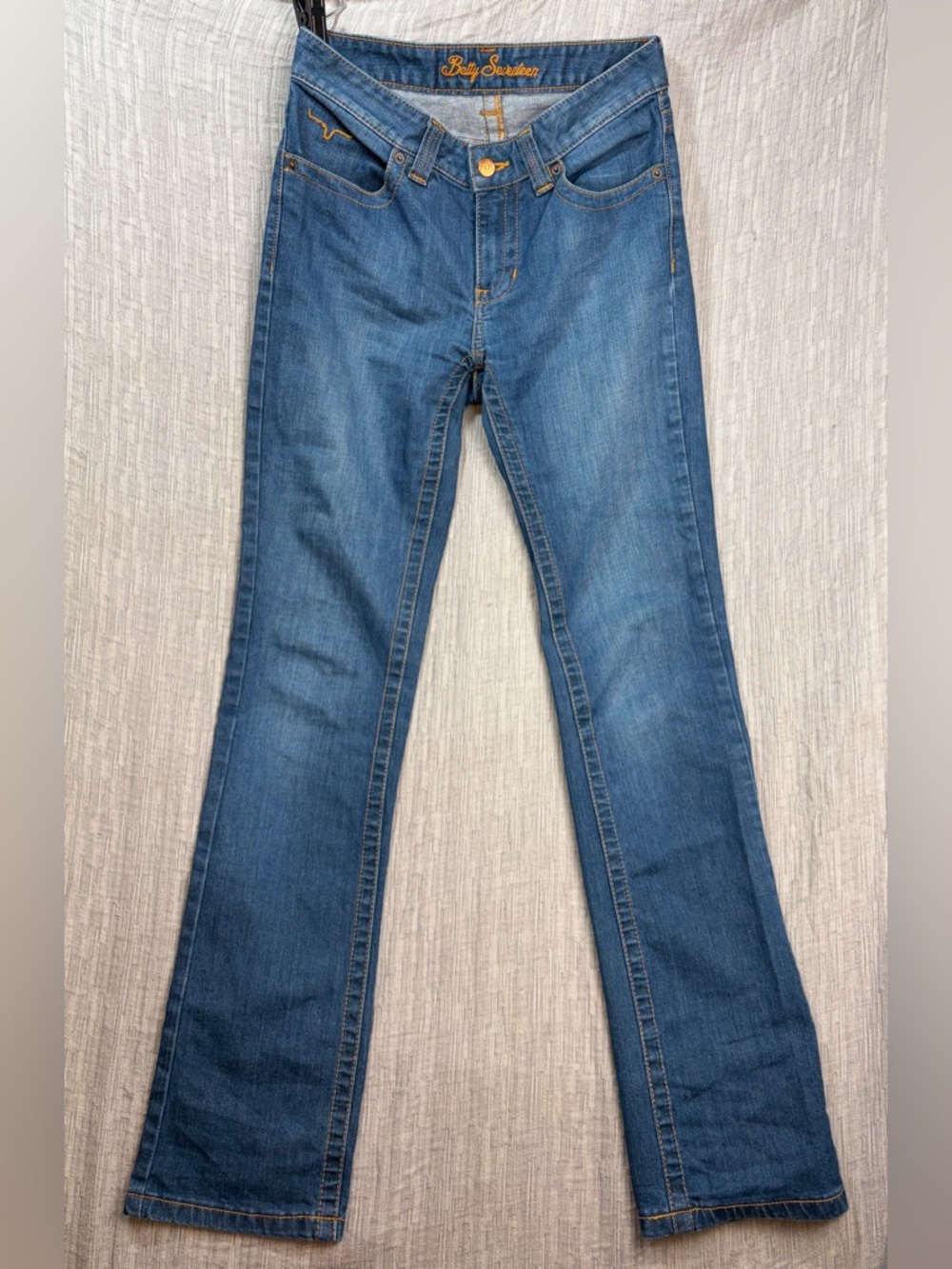 Kimes Ranch Betty Seventeen Women’s size 2